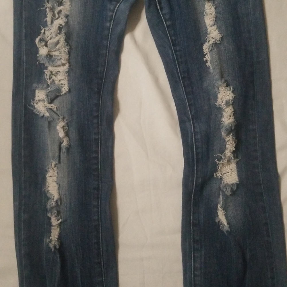 Machine Distressed Jeans - Picture 3 of 8